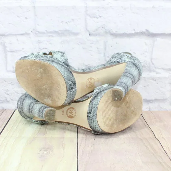 Michael Kors Divia Gray Snakeskin Leather Platfrom Heel Sandals 6.5 M - Picture 9 of 9